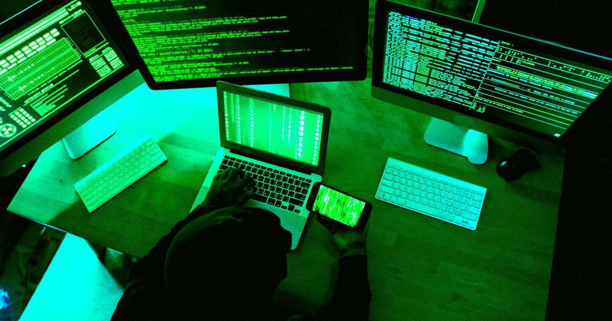 Anthropic Mythos за 7 дней: NSA сканит Microsoft, Белый дом блокирует 70 компаний, Anthropic ловит утечку